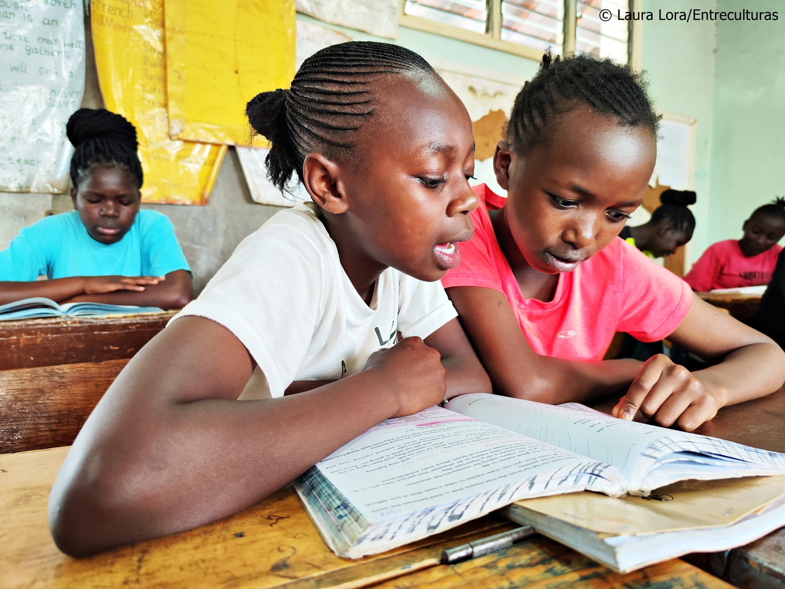 Kenia: Promoviendo los derechos de las niñas en el asentamiento informal de Kangemi